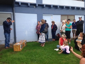 Fred Tito from Te Parawhau blesses the kiwi in their boxes