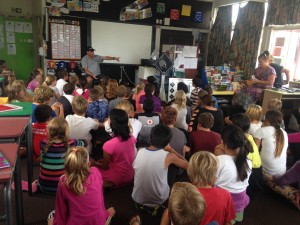 Parua Bay students learn all about kiwi before meeting them